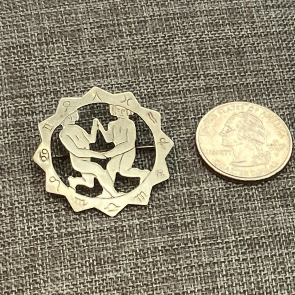 Gemini Zodiac Pin Brooch As Is GES GESCH 164 Czechoslovakia Retro Vintage